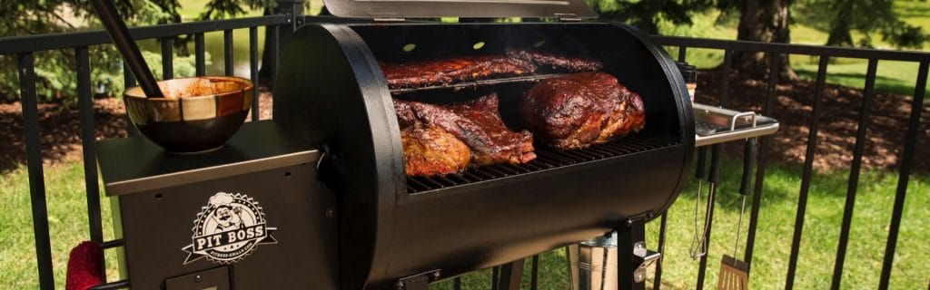 Top 8 Smoker Grill Combos – Get The Best of Both Worlds for Your BBQs!